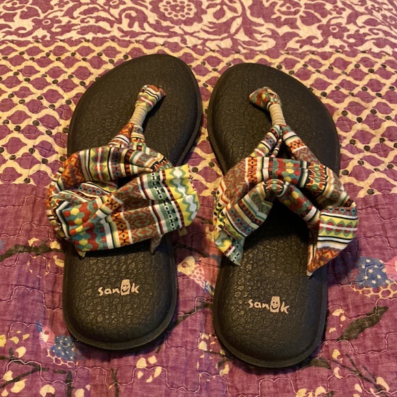 Sanuk yoga cloth slides in like new condition size 8 - Picture 4 of 6